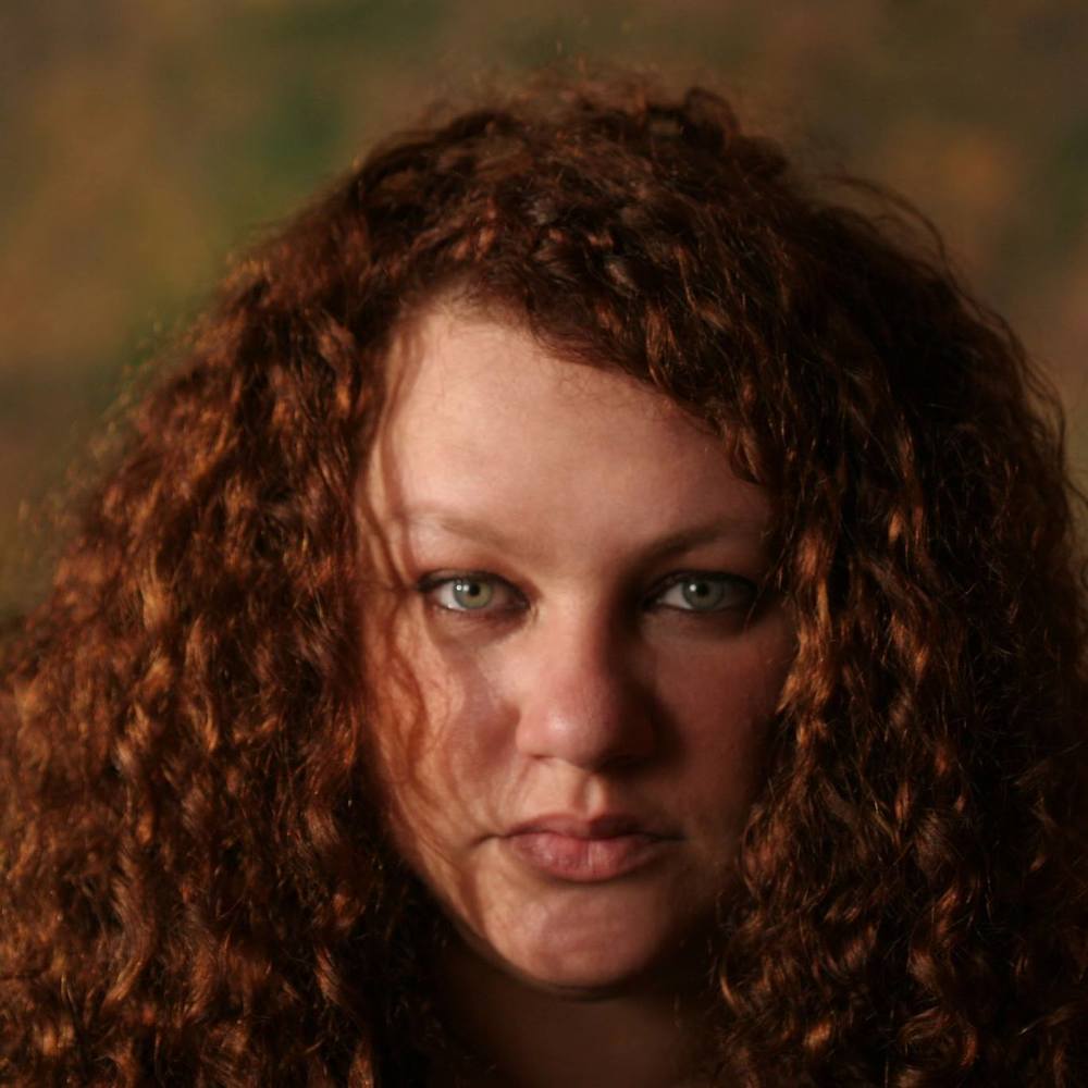 Meet your Posher, Yana